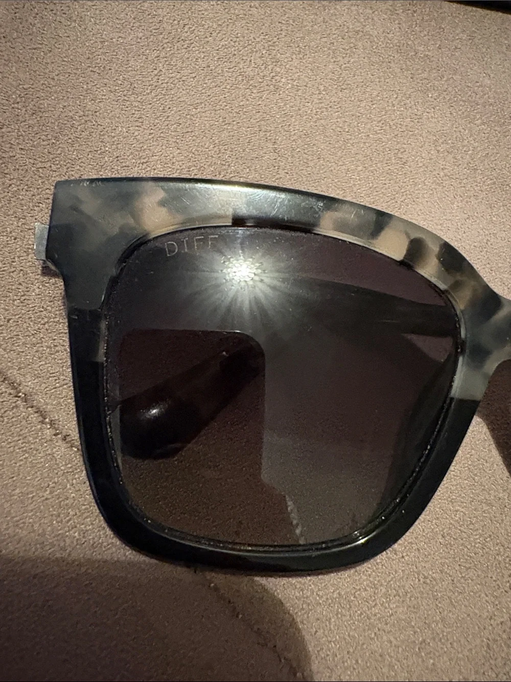 Diff Eyewear Women's Bella Tortoiseshell Gray & Black Square Sunglasses